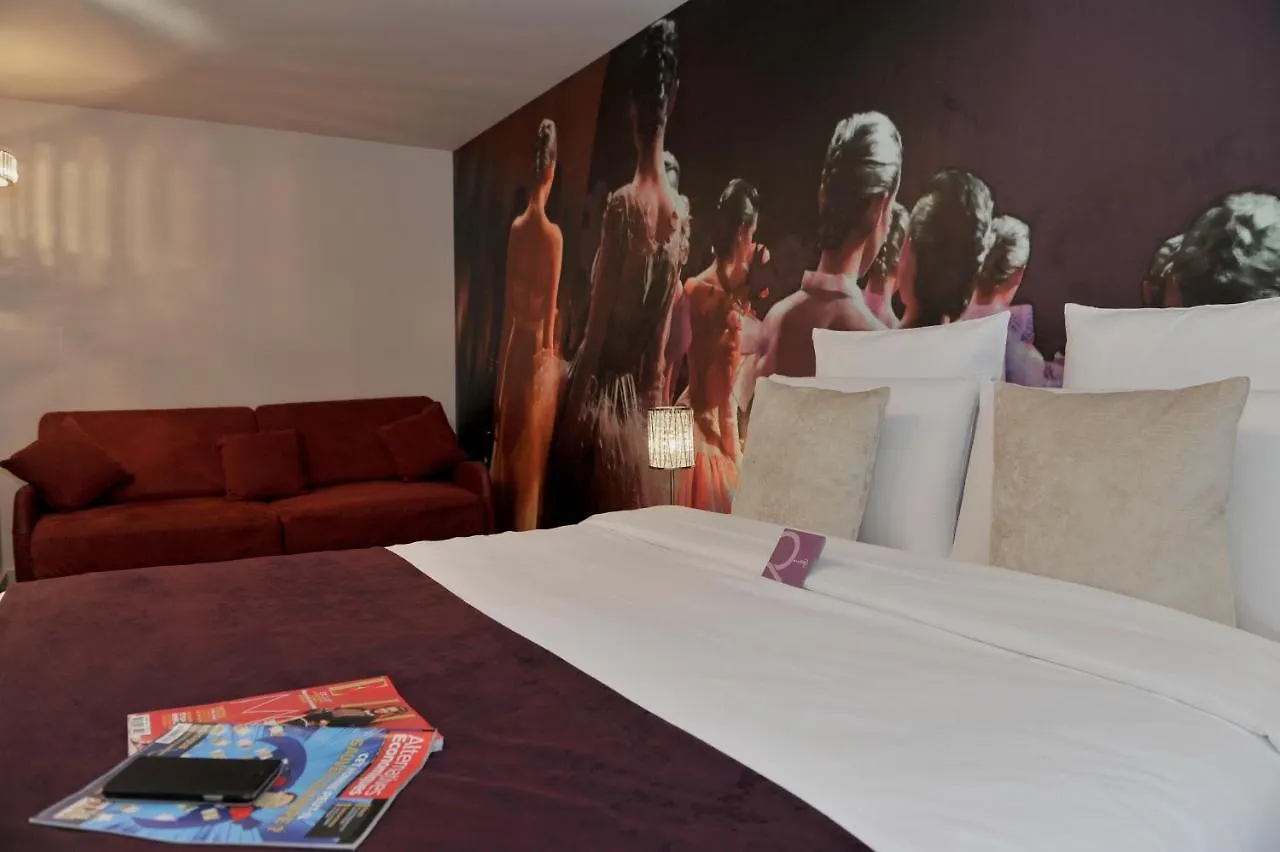 Mercure Place D'italie Hotell 4*