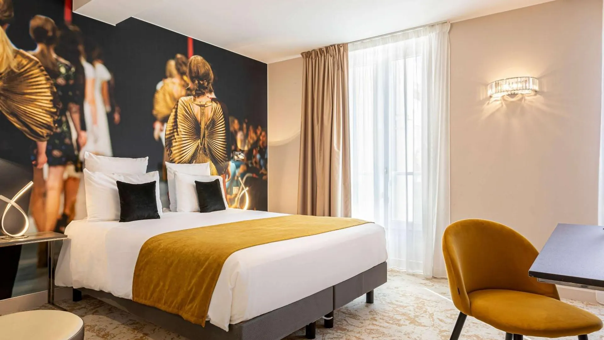 Hotell Mercure Place D'italie 4*