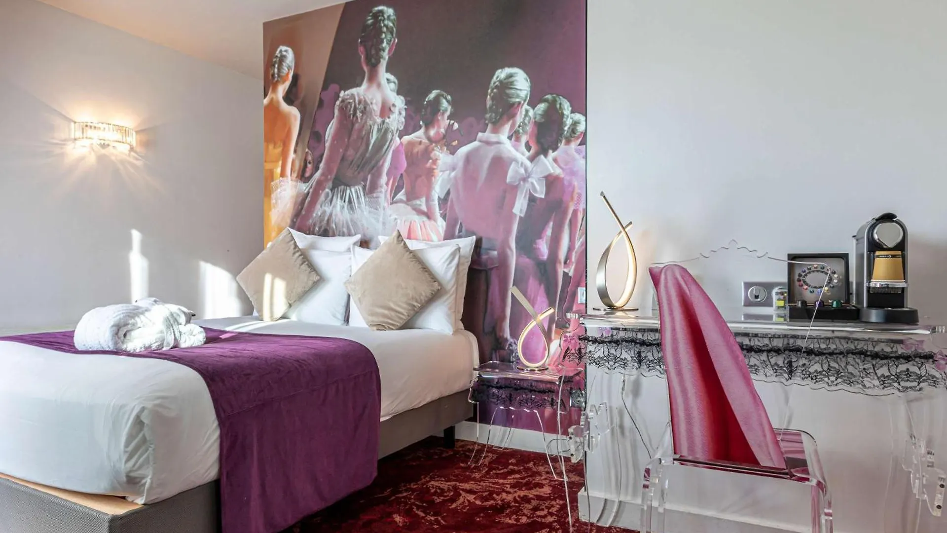 Mercure Place D'italie 4*