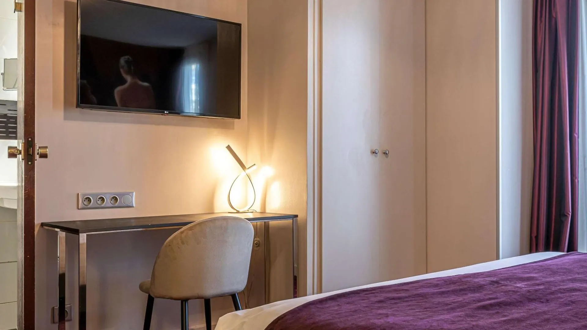 Hotel Mercure Place D'italie 4*